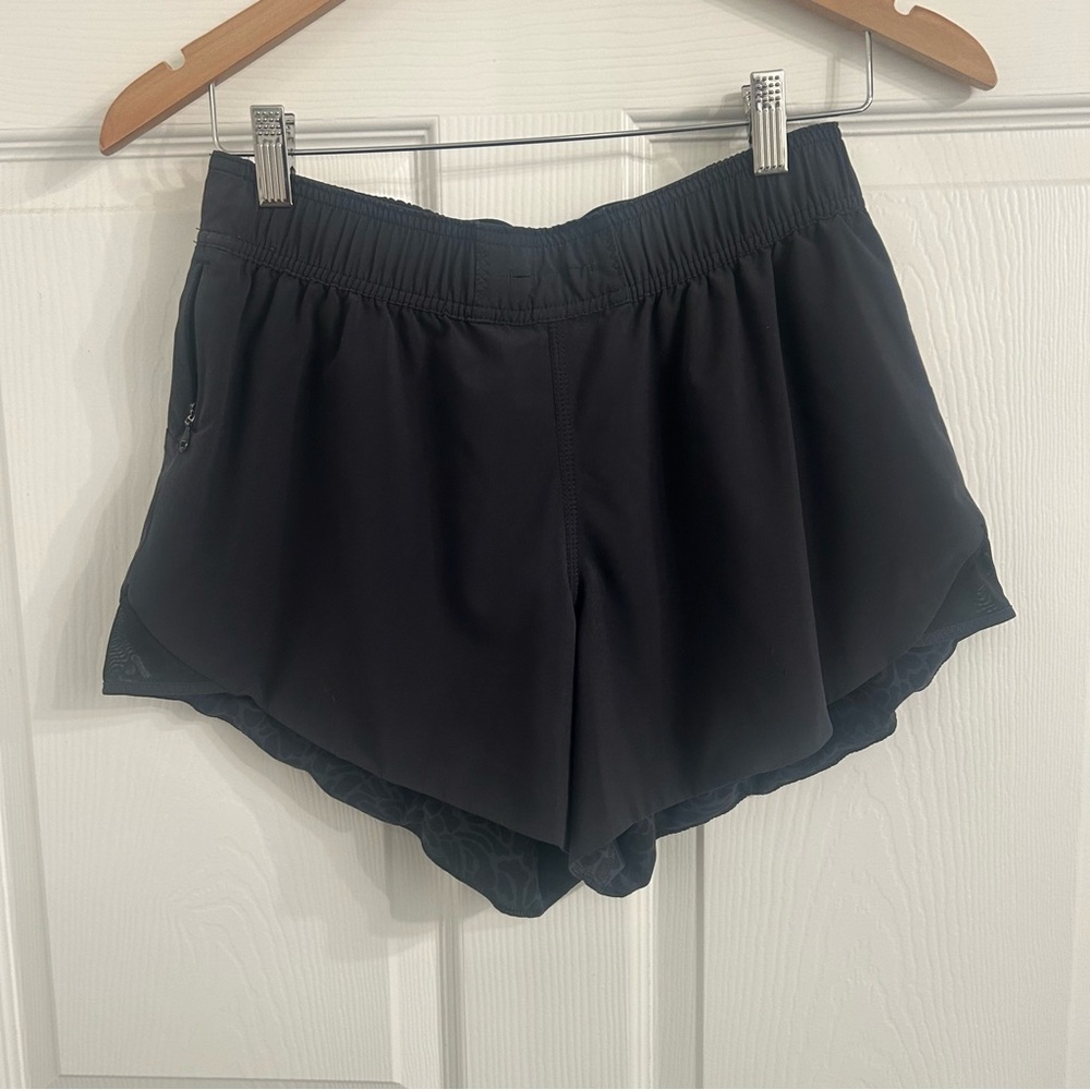 Lululemon Athletica Black/Leopard Reversible Athletic Shorts